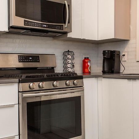 The Double Play - 1 Min Walk To Wrigley! Spacious 2Br - Perfect For Cubs Fans! Чикаго Экстерьер фото