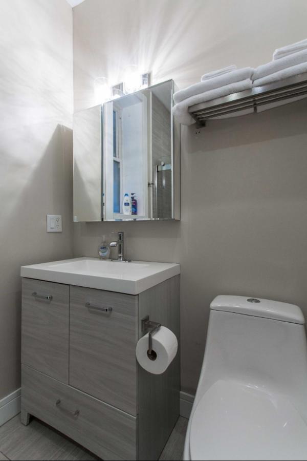 The Double Play - 1 Min Walk To Wrigley! Spacious 2Br - Perfect For Cubs Fans! Чикаго Экстерьер фото