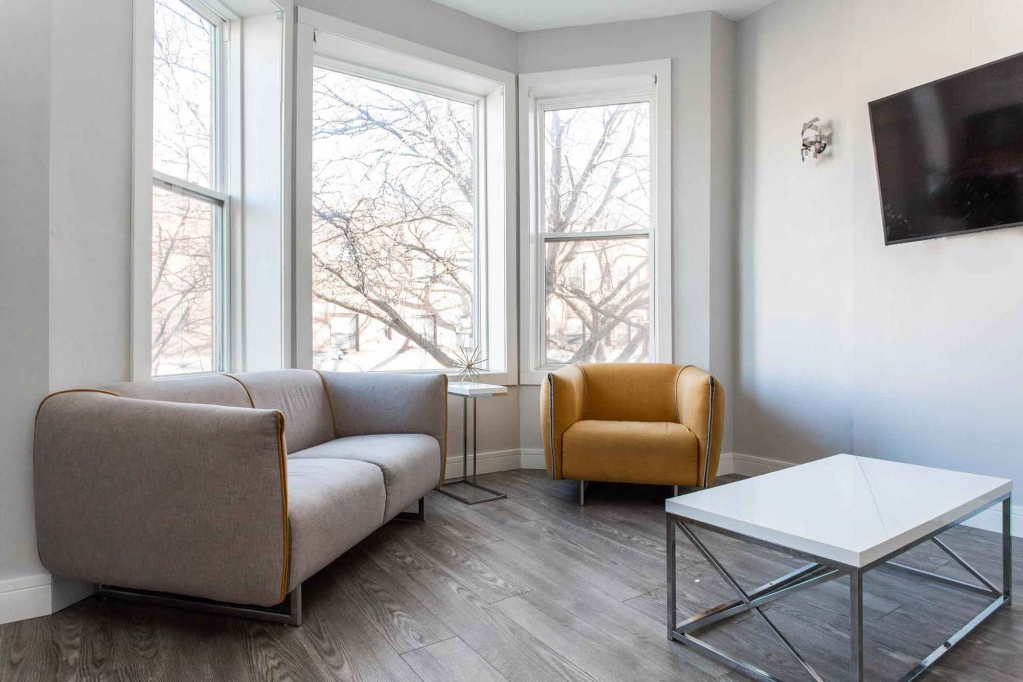 The Double Play - 1 Min Walk To Wrigley! Spacious 2Br - Perfect For Cubs Fans! Чикаго Экстерьер фото